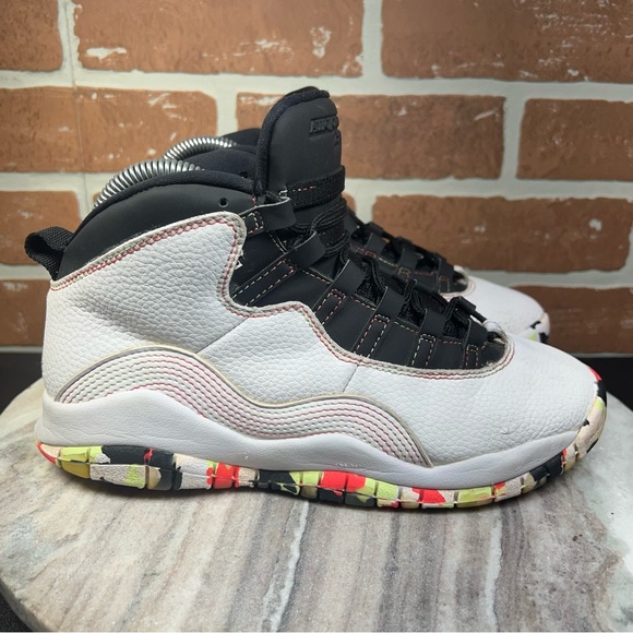 Nike Air Jordan 10 Retro Shoes Womens Size 6.5 (5Y) Athletic Leather Sneakers.